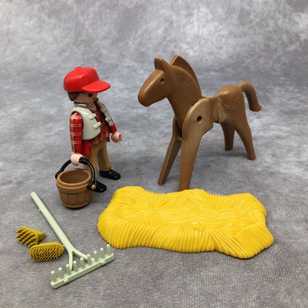 Playmobil Horse Caretaker/Groomer/Farmer